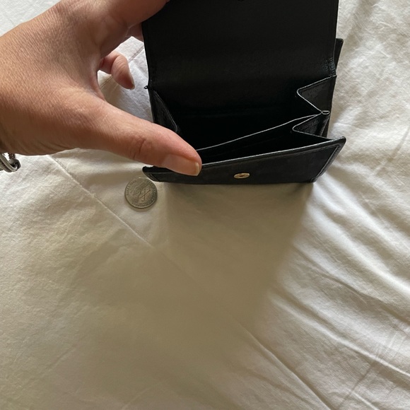 Black Gucci wallet. MINOR mark on front. See pics. - Picture 6 of 8